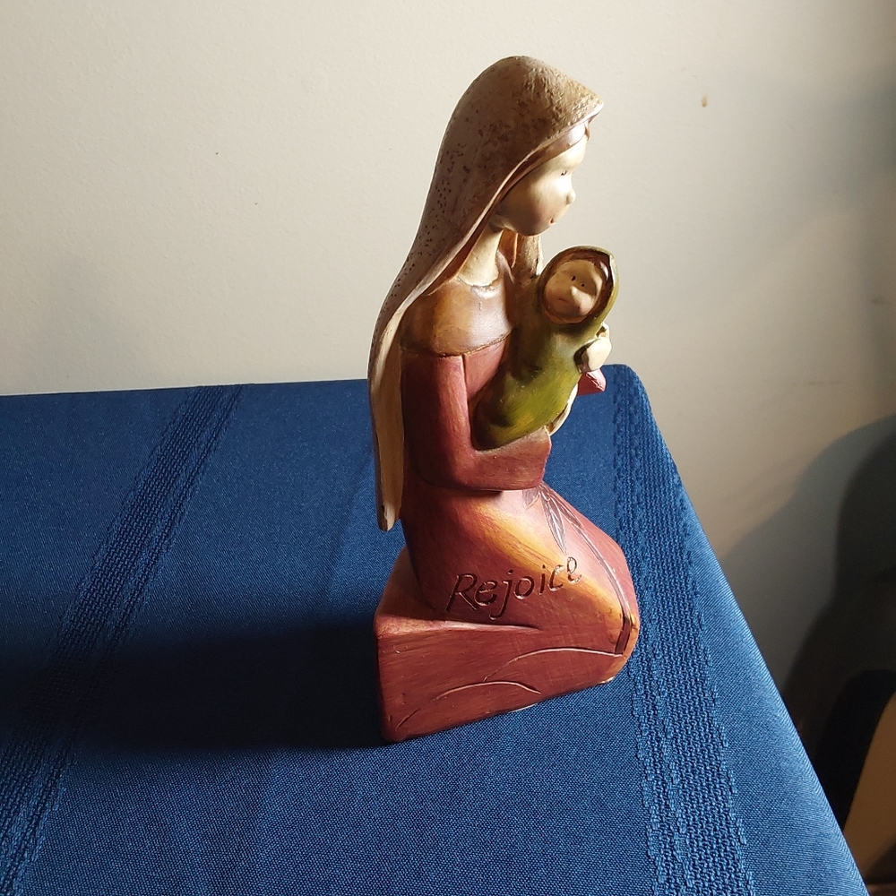 Tii Collections Resin Nativity  Holy Mary and Baby Jesus Fi